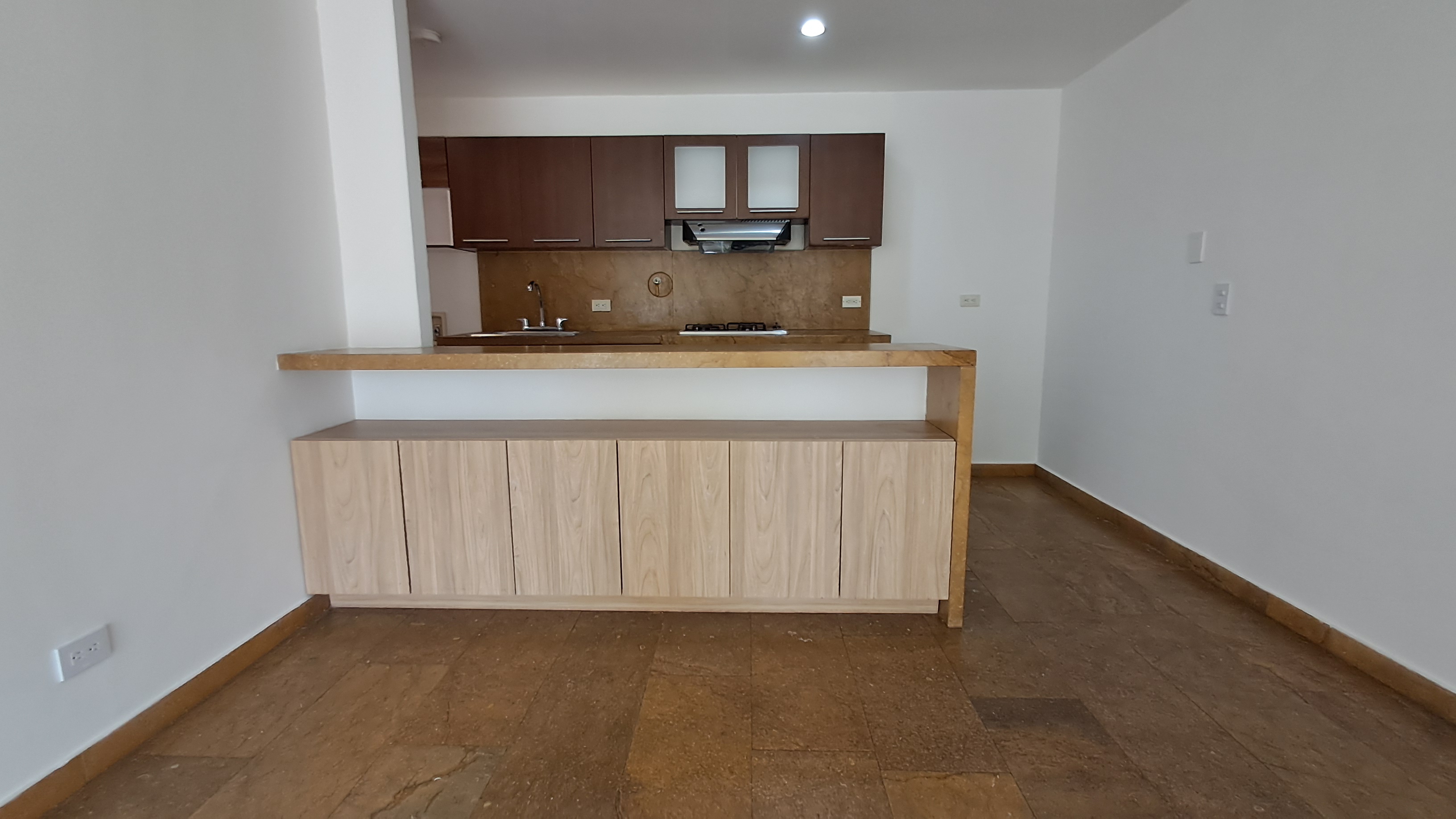Apartamento en Arrendamiento en La Inmaculada, Envigado
