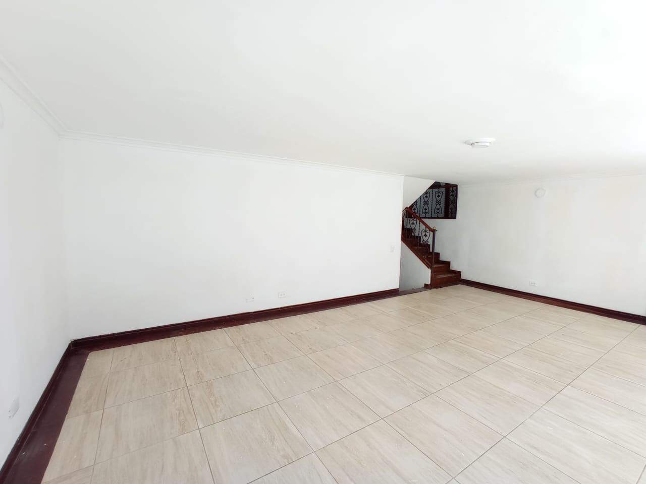 Casa en Arrendamiento en Los Balsos 2, Medellín
